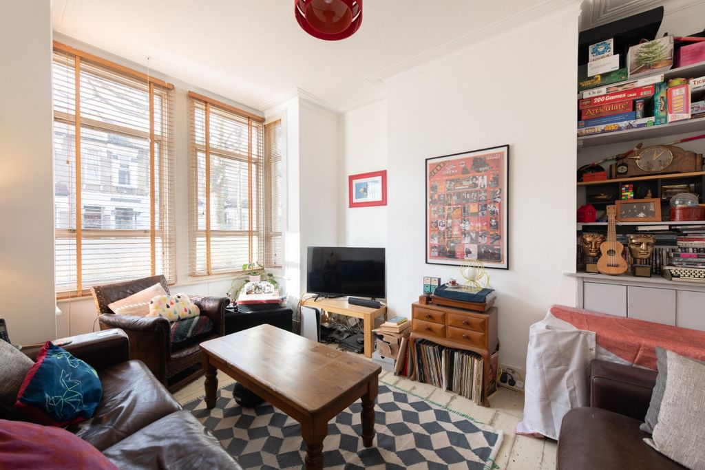 Property photo 2 of 22 5001131