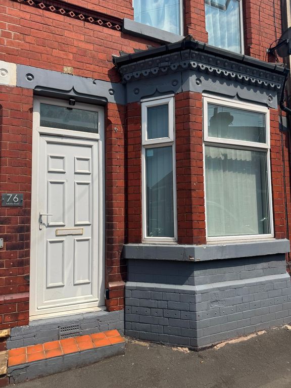 Property photo 2 of 10