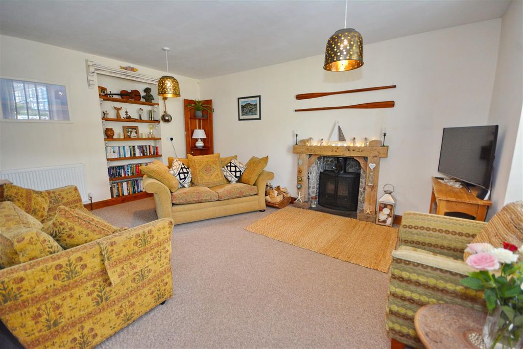 Property photo 3 of 31 Mwg_9420.Jpg