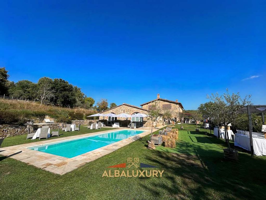 Property photo 1 of 44