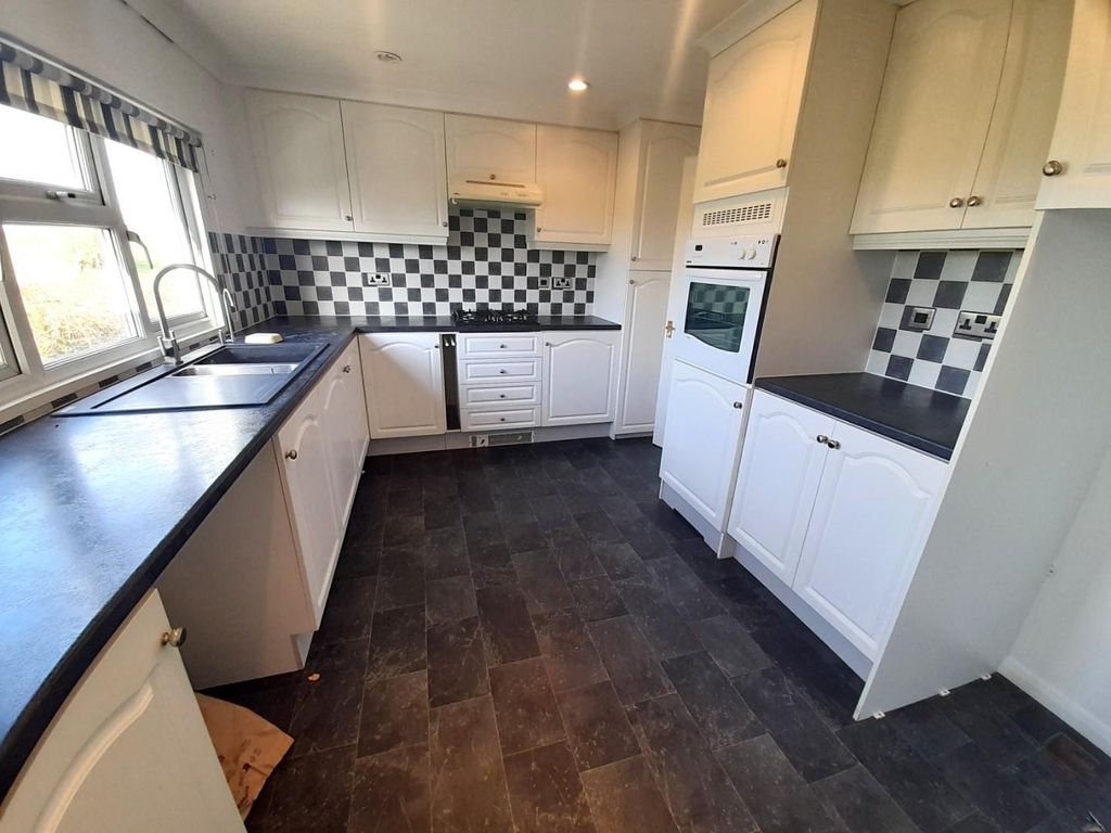 Property photo 2 of 17 20260311_142251.Jpg