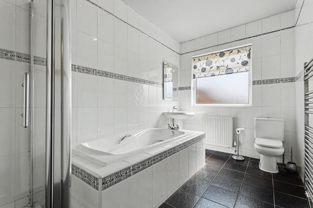 Additional image 13 of 3 bed detached house for saleSpringwells Crescent, Airdrie ML6