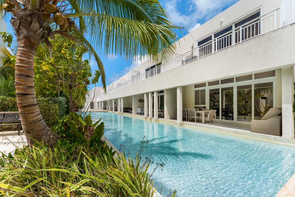 Property photo 1 of 16 Reflective Pool In Harmony Hall Green