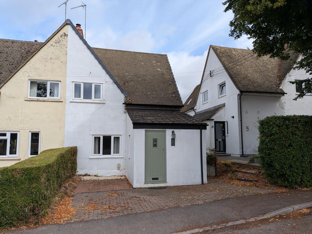 Property photo 1 of 12