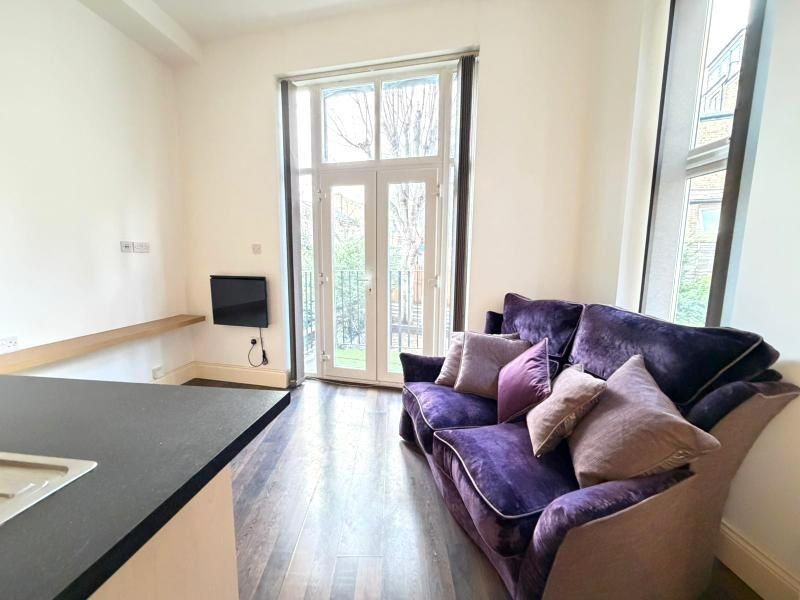 Property photo 3 of 4