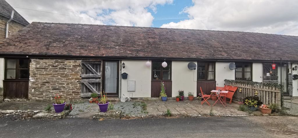 Property photo 1 of 6