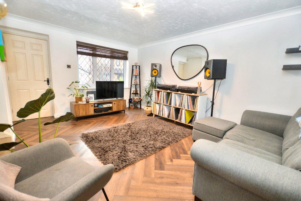 Property photo 2 of 13 Picture No. 08