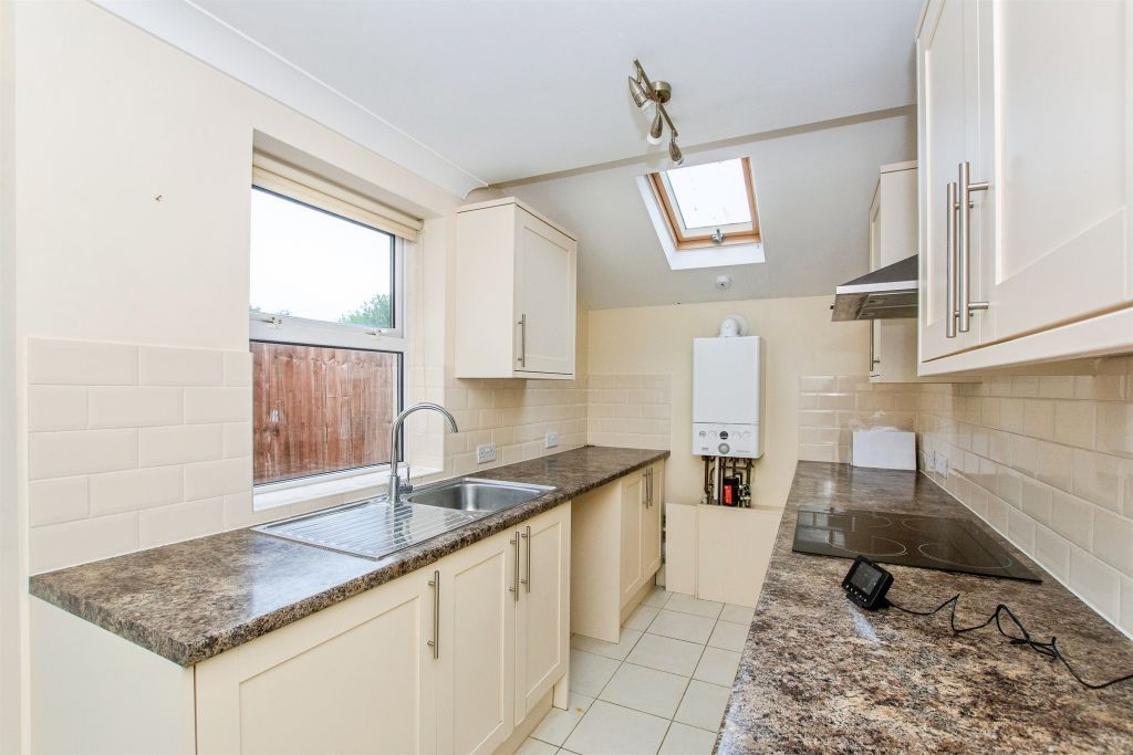 Property photo 2 of 19