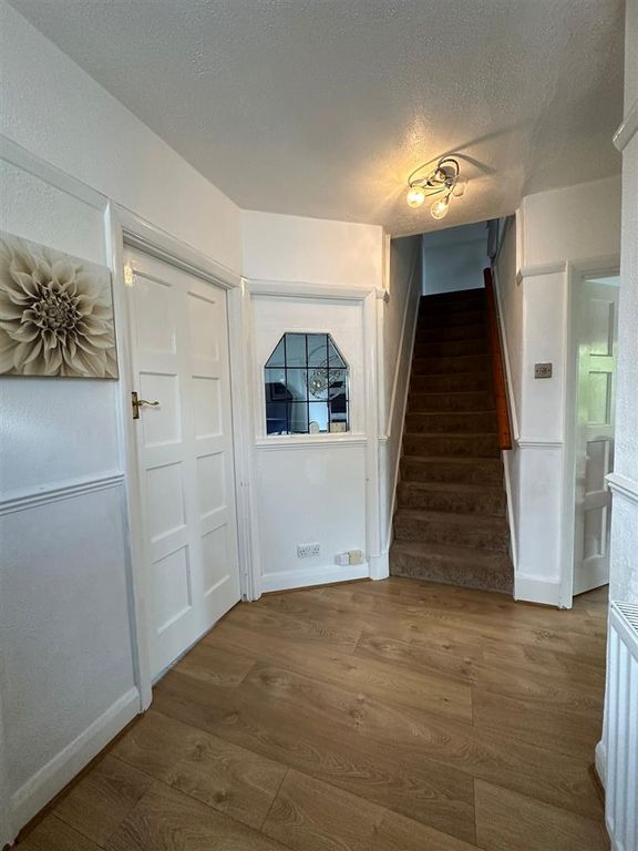 Property photo 3 of 26 12.Jpeg