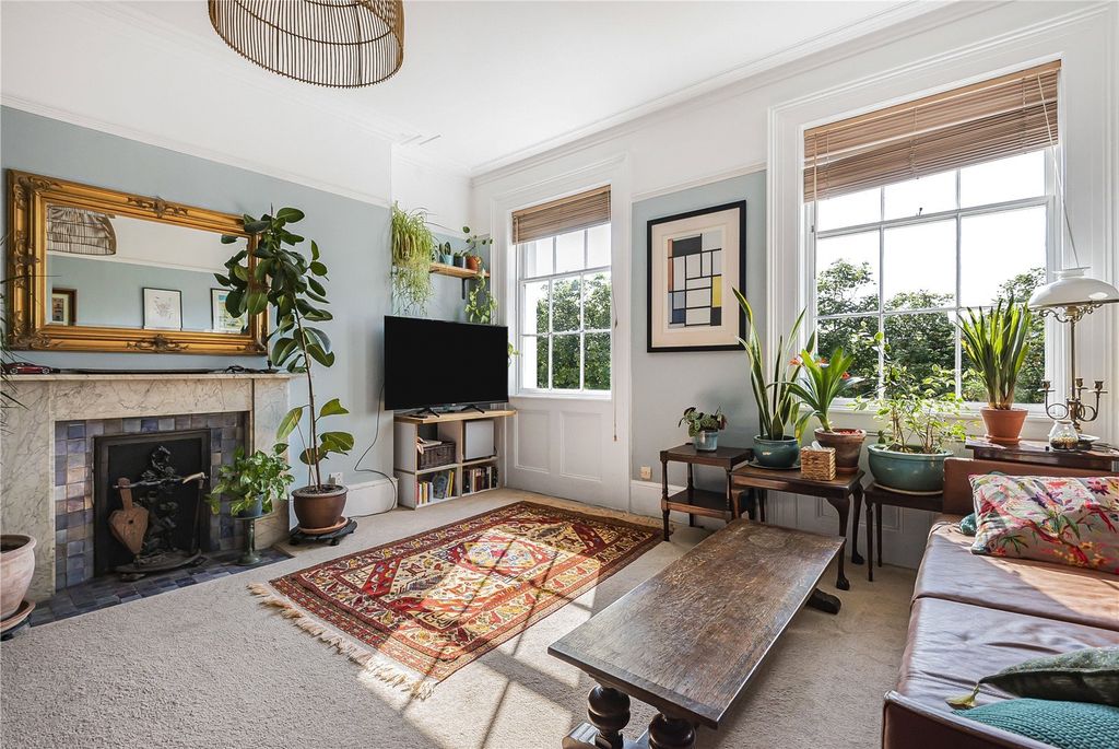 Property photo 2 of 15 Picture 2