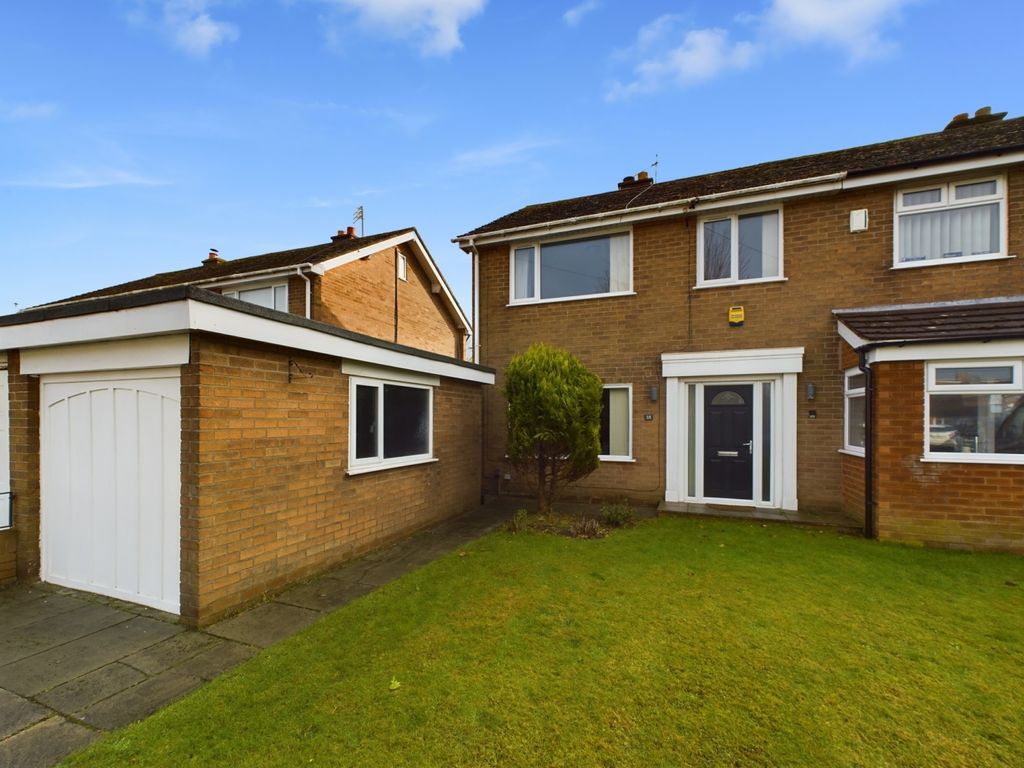 Property photo 1 of 17 Cam02386G0-Pr0112-Still030