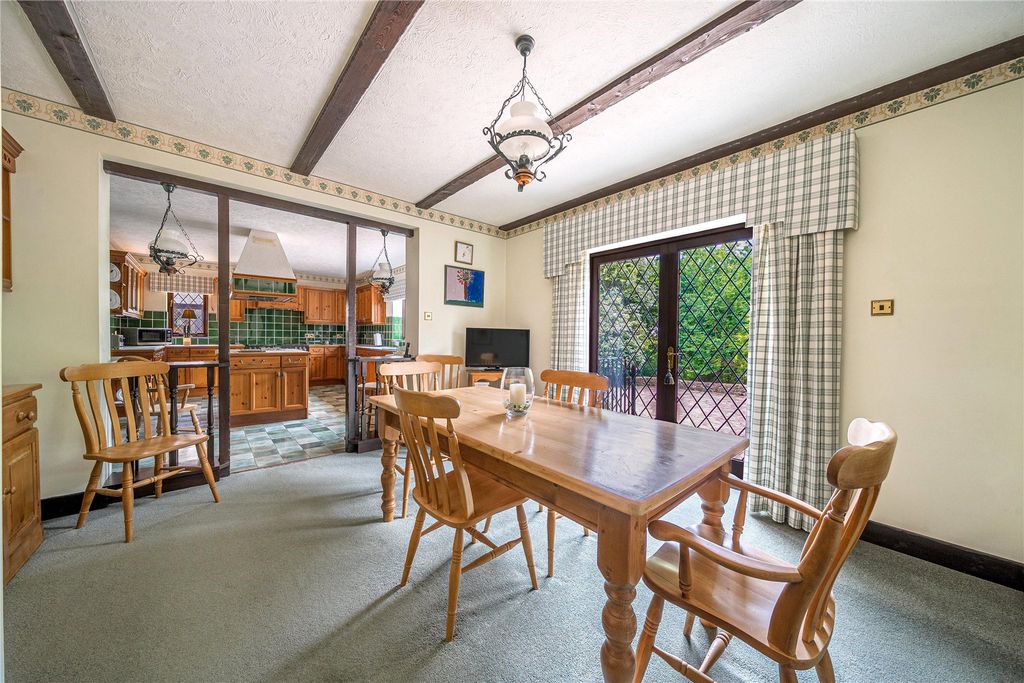 Property photo 3 of 10 Breakfast Room