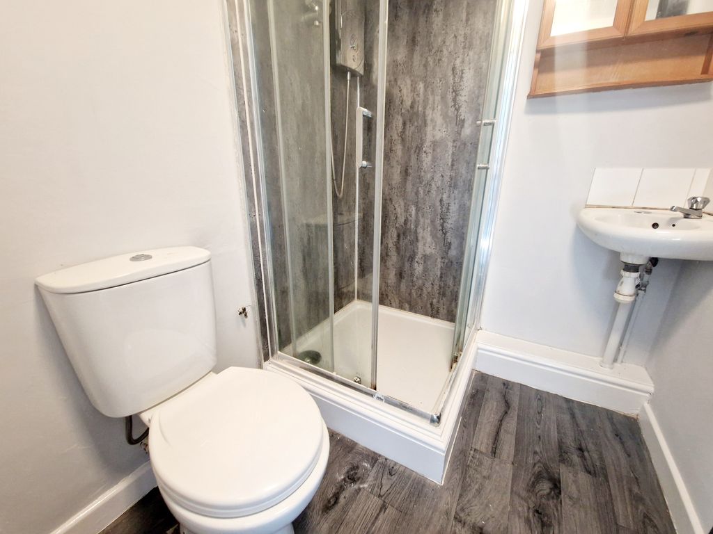 Property photo 2 of 4