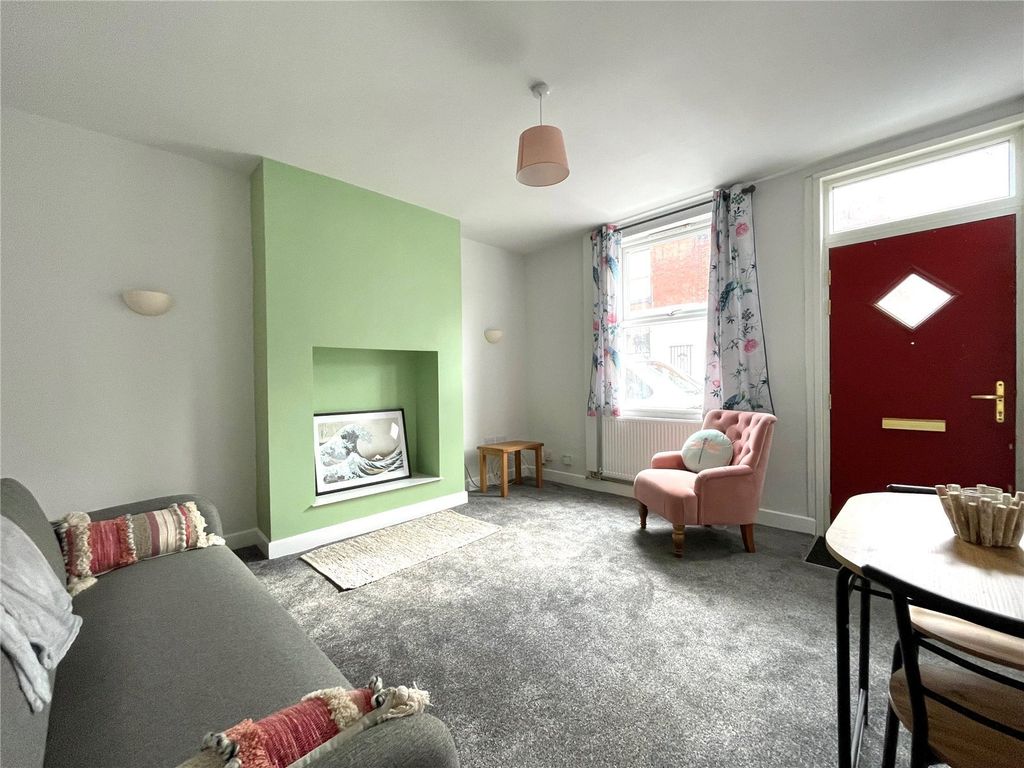 Property photo 2 of 8 Picture No. 09