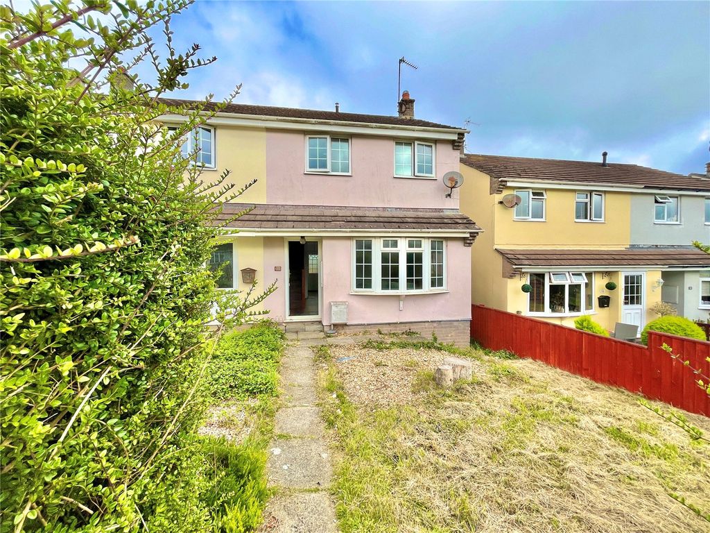Property photo 1 of 17 Picture No. 02