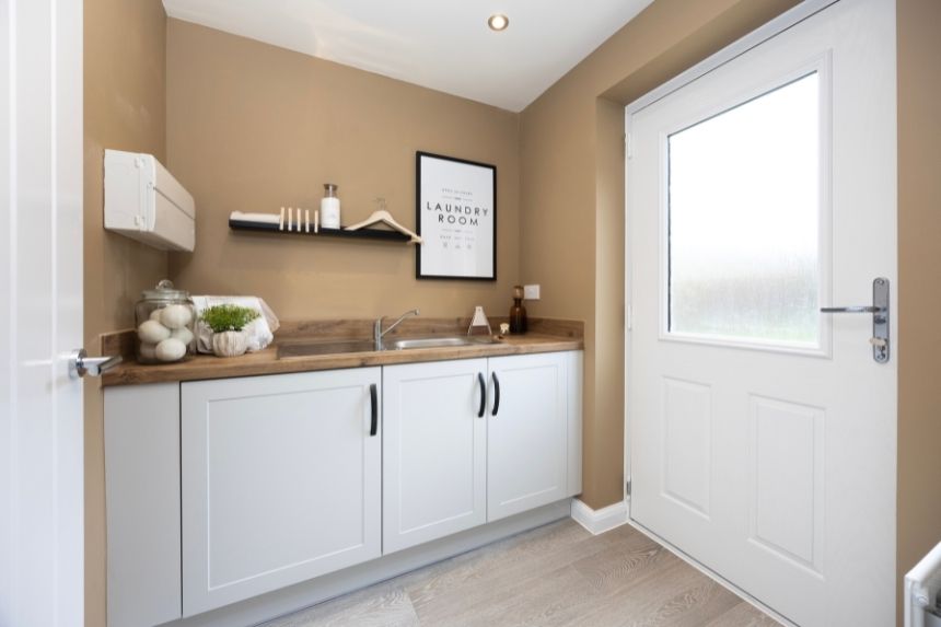 Property photo 3 of 11 Spruce