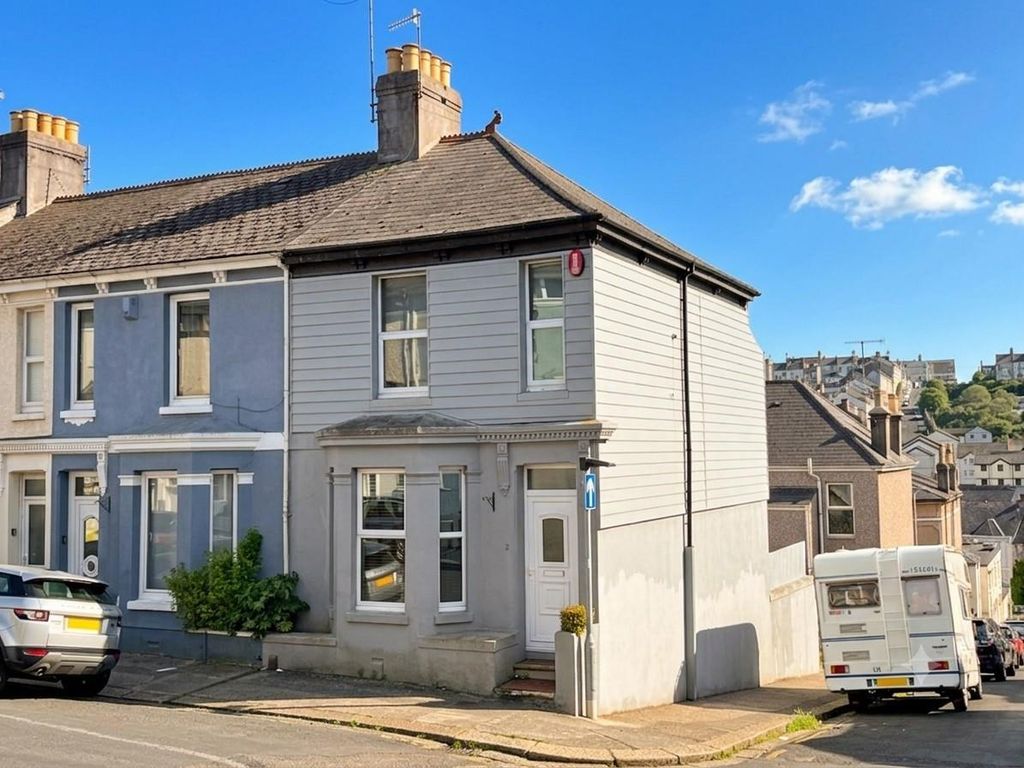 Property photo 1 of 12 York Terrace 2 - New Front.Jpg