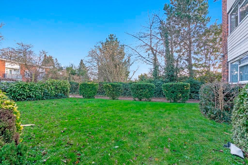 Property photo 3 of 13