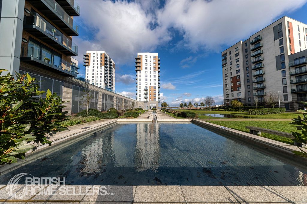 Property photo 2 of 26 Picture No. 28