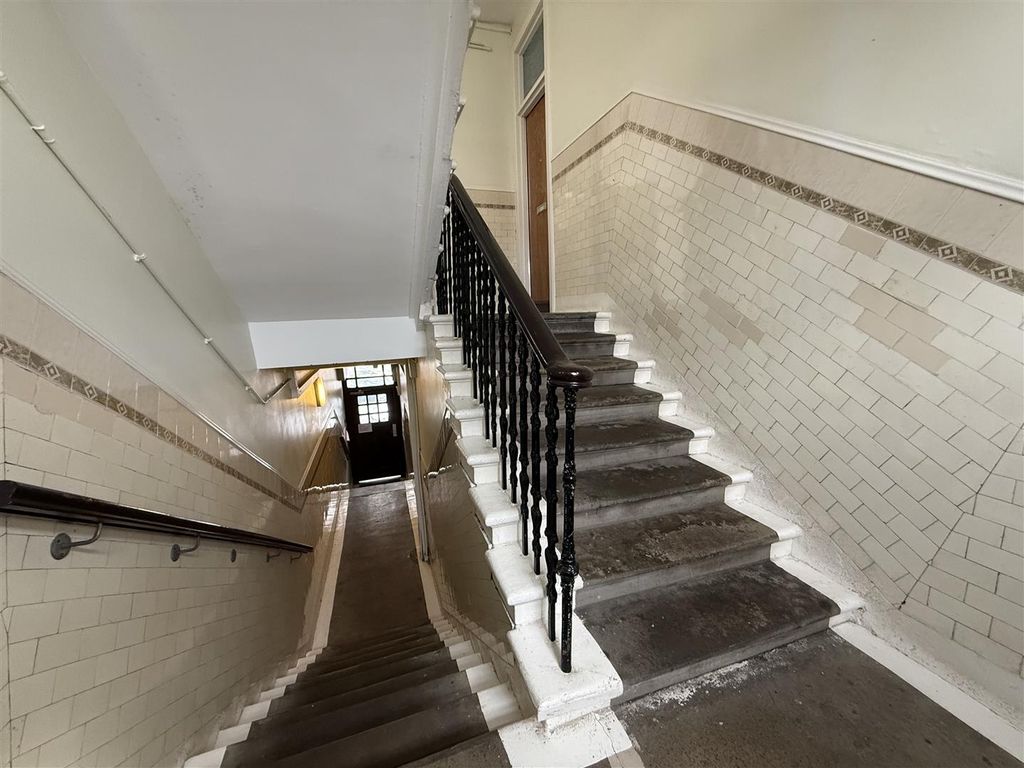 Additional image 8 of 1 bed flat for saleDumbarton Road, Clydebank G81