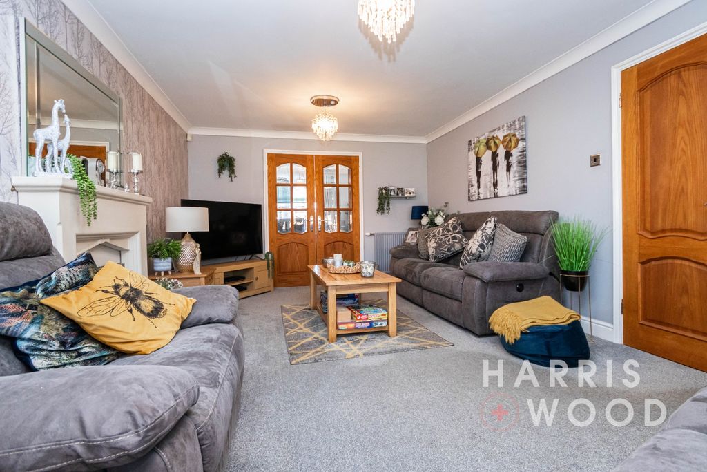 Property photo 2 of 26 3947593