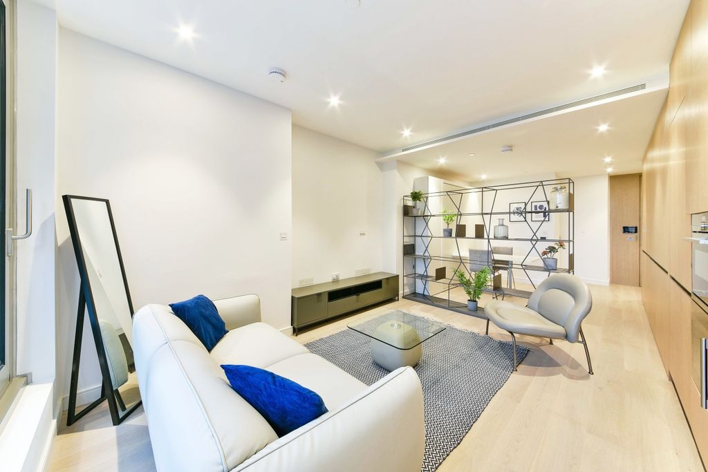 Property photo 1 of 9 Living Area