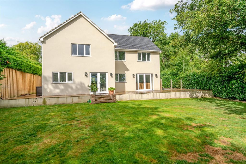 Property photo 1 of 13