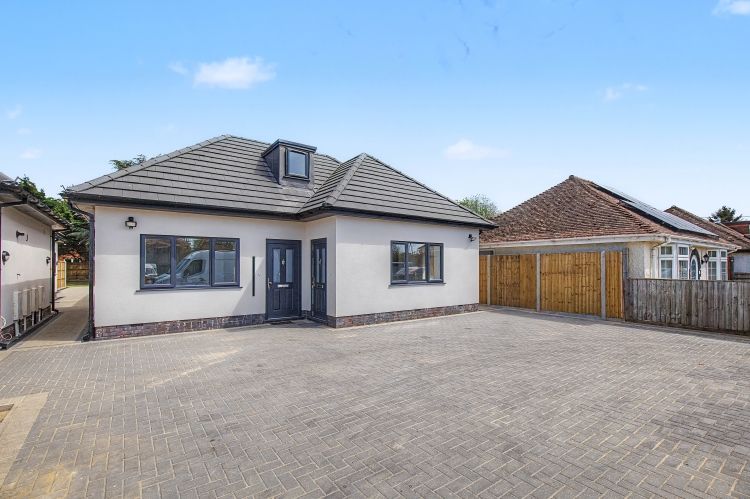Property photo 1 of 10 328056