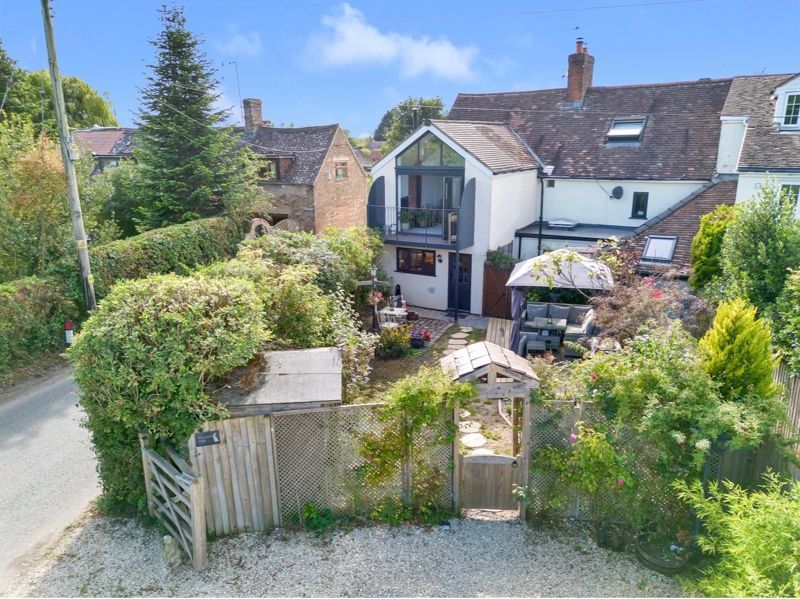 Property photo 1 of 18 Photo 24