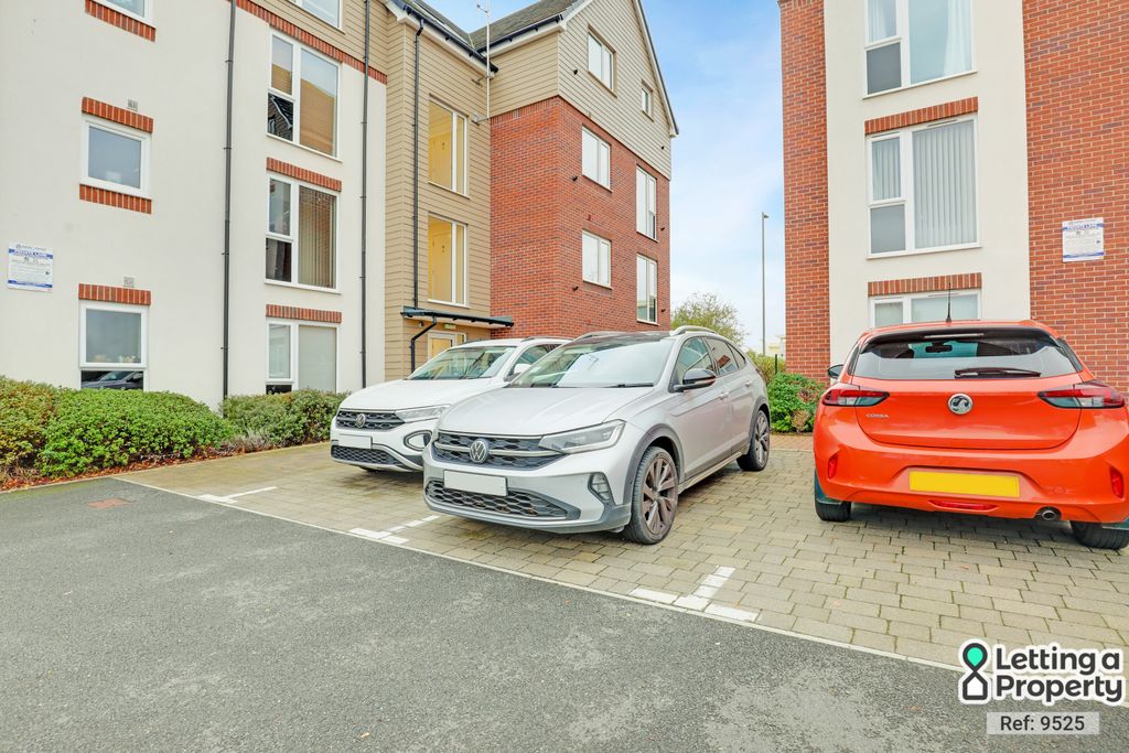 Property photo 2 of 15