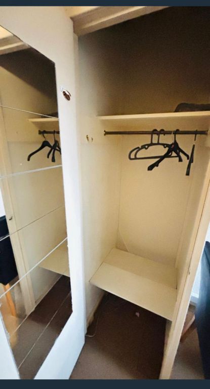 Property photo 1 of 3