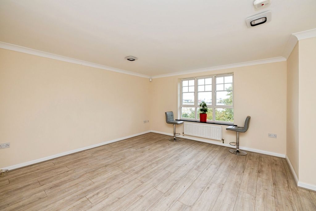 Property photo 3 of 13 Reception Room