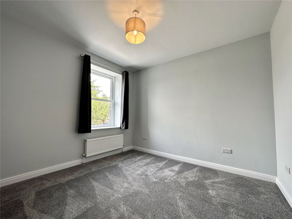 Property photo 3 of 7 Picture No. 04