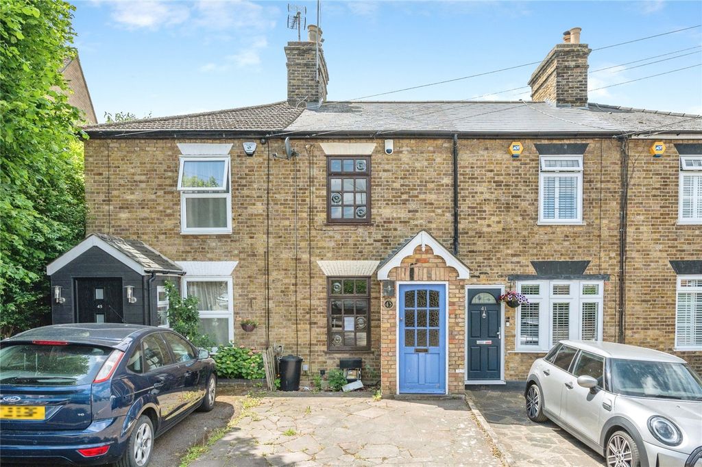Property photo 1 of 16 External