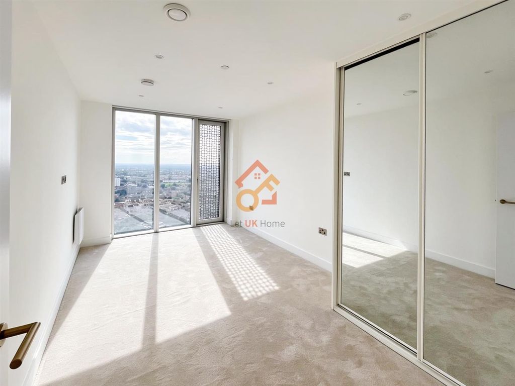 Property photo 3 of 26 4 (1).Jpg