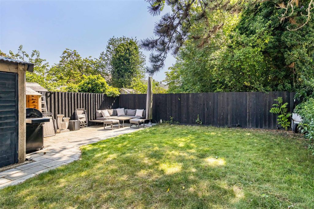 Property photo 3 of 12 6_86770.Jpg
