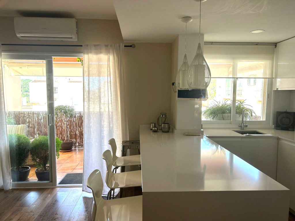 Property photo 2 of 7 002.Jpg