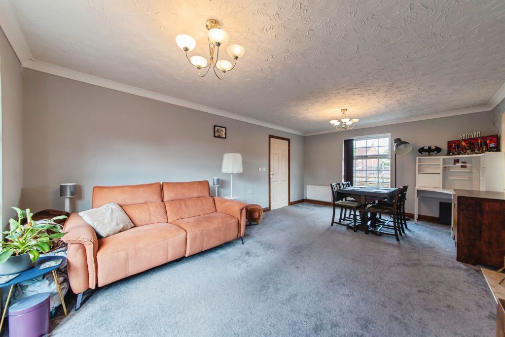 Property photo 3 of 22