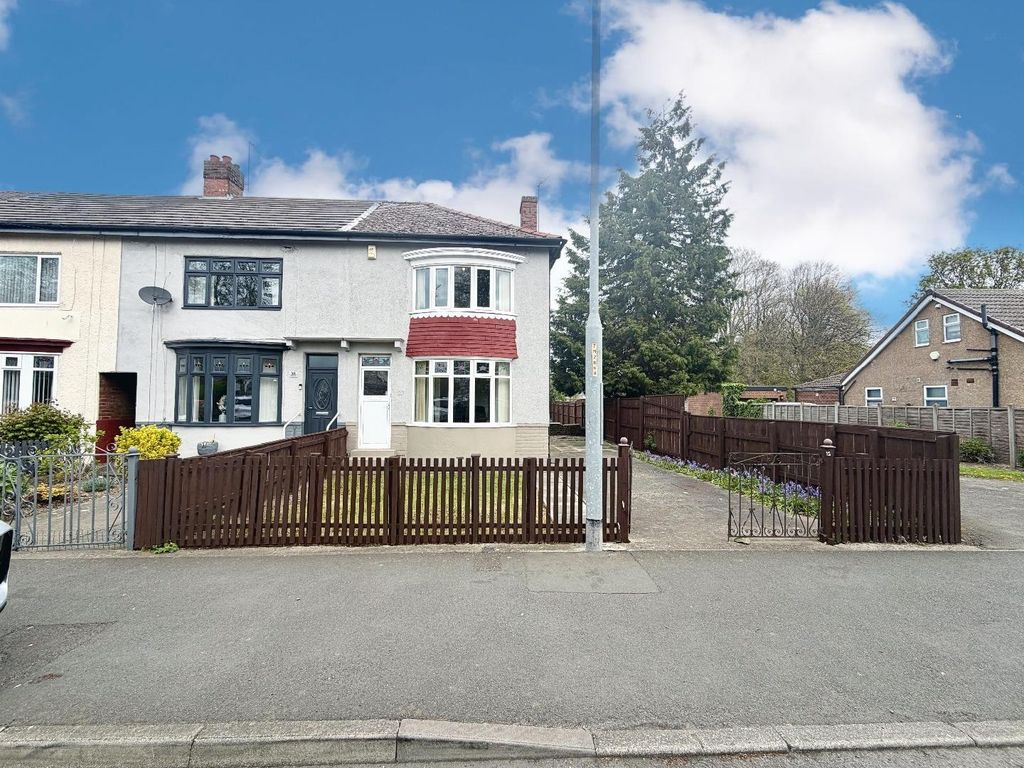 Property photo 1 of 16 External