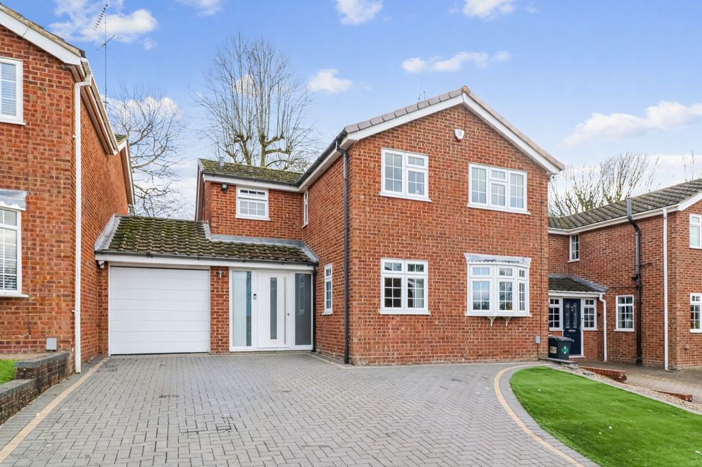 Property photo 1 of 30