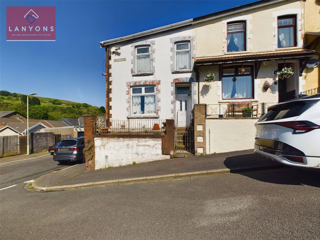 Property photo 1 of 12 Picture No. 14
