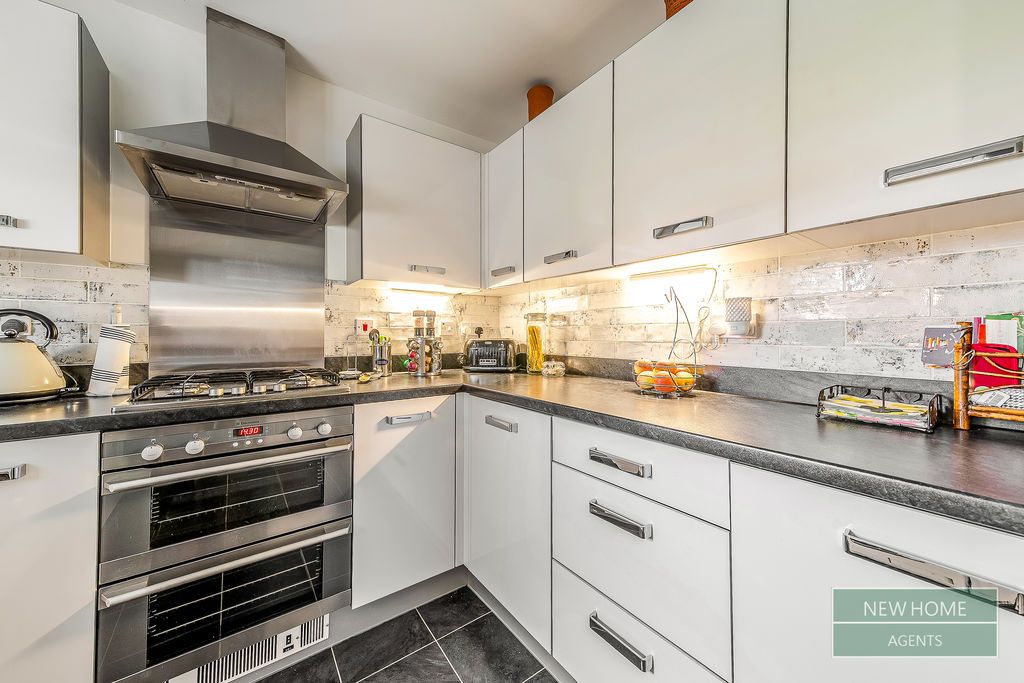 Property photo 3 of 20 Photo 15