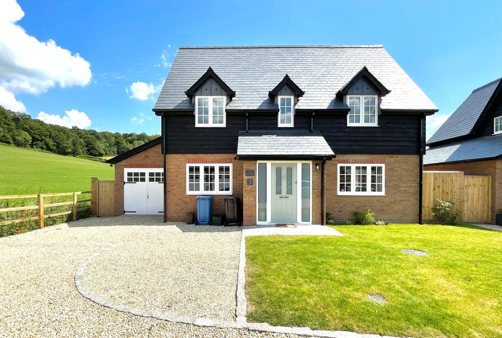 Property photo 1 of 12 Image