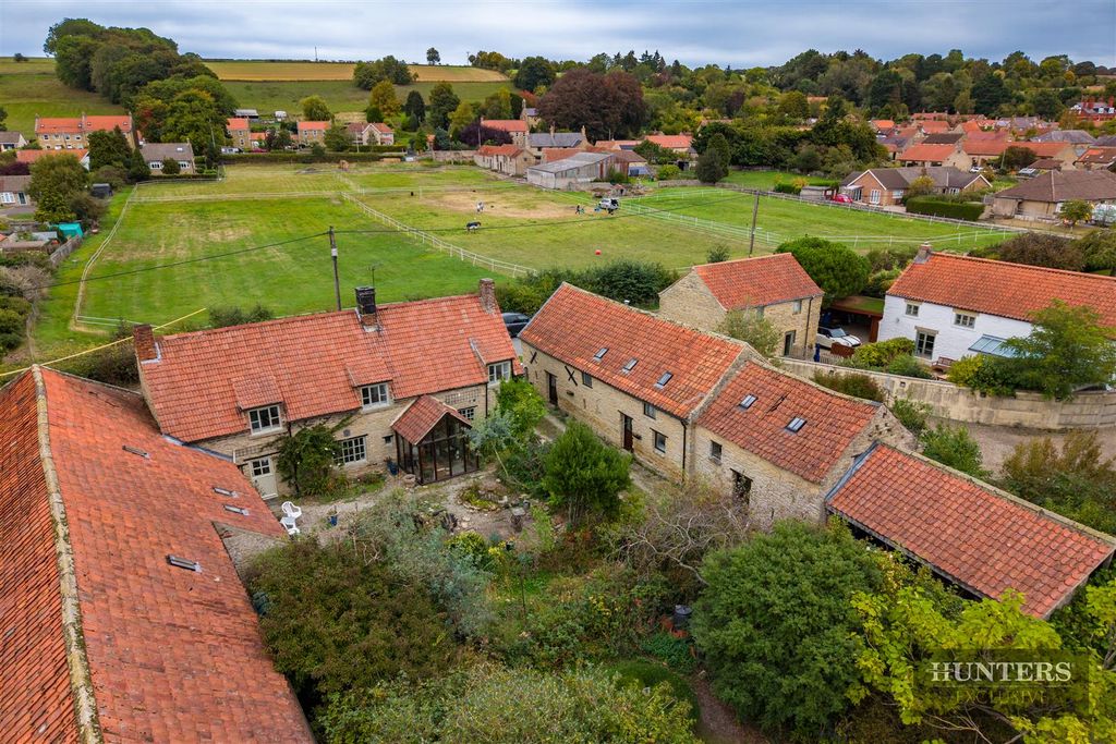Property photo 1 of 67 Dji_20260925115634_0125_D.Jpg