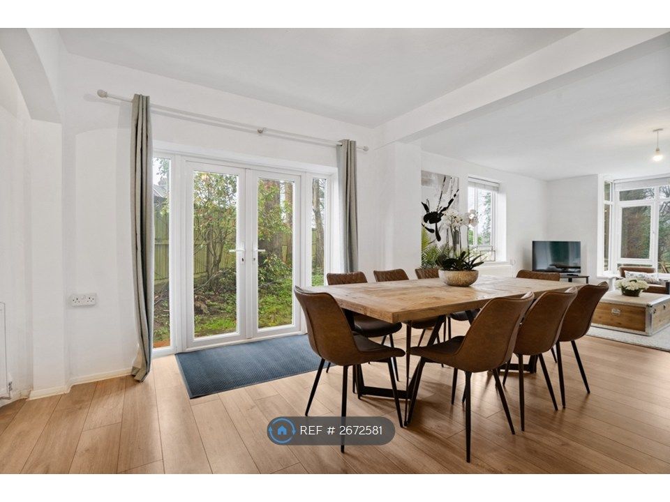 Property photo 1 of 35