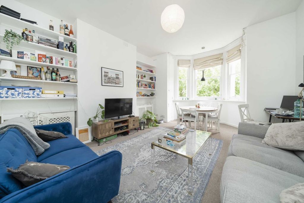 Property photo 2 of 4