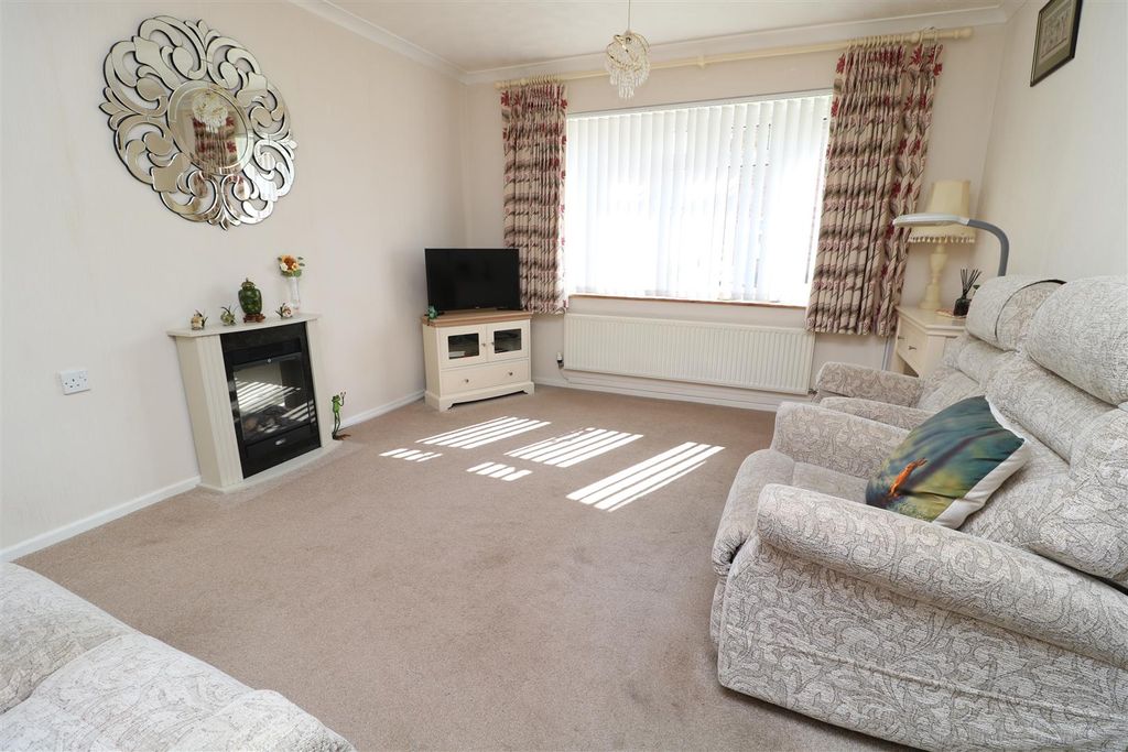 Property photo 3 of 15 Img_0201.Jpg