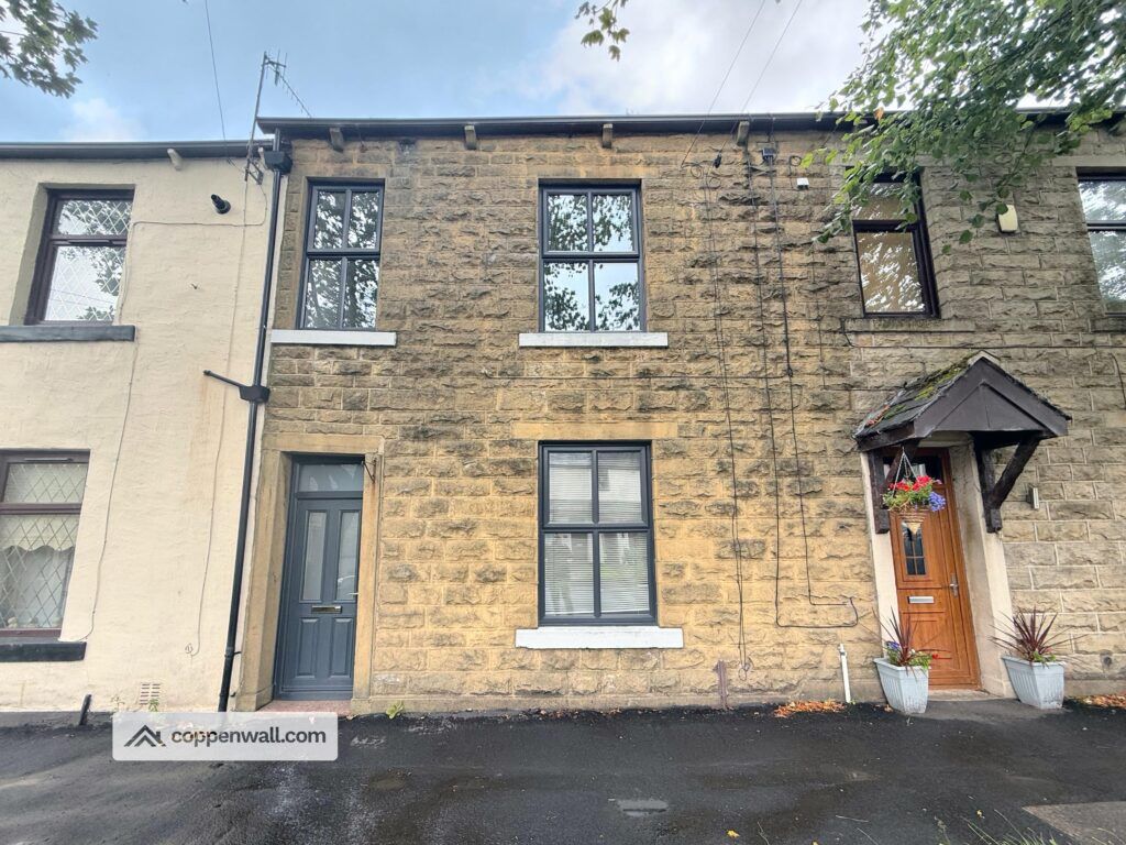 Property photo 1 of 31
