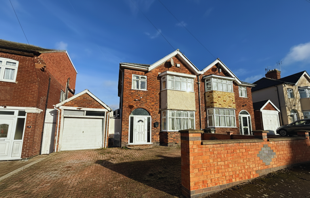 Property photo 1 of 5 Front