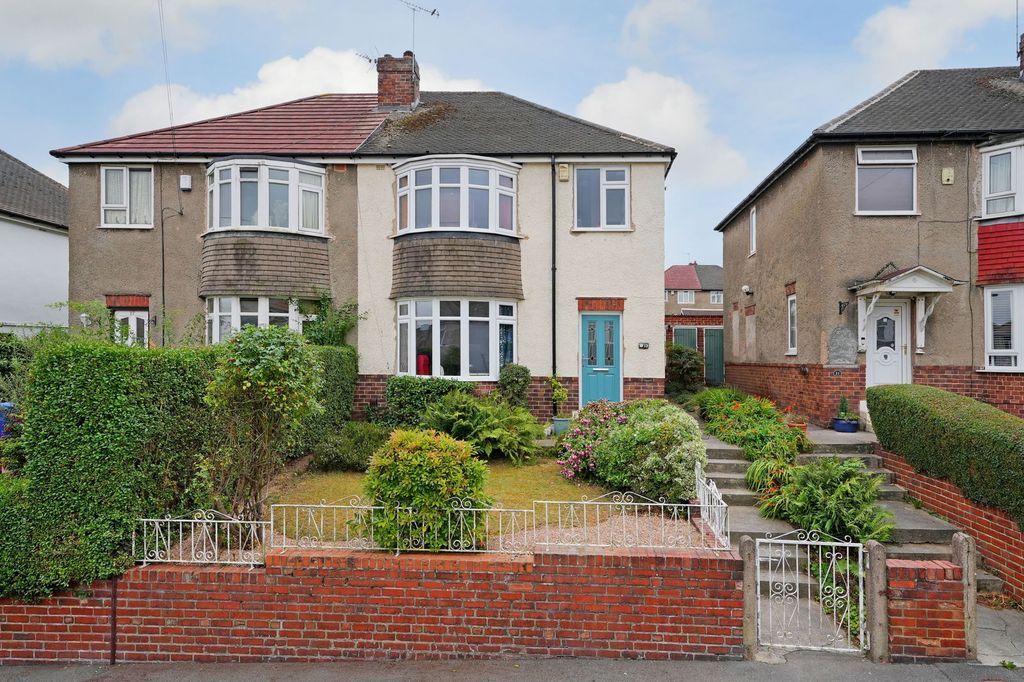 Property photo 1 of 22